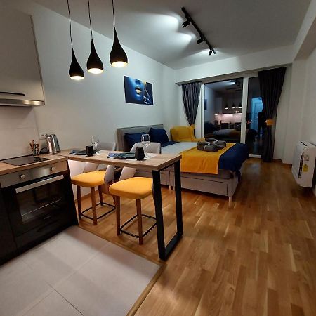 Box Apartment سكوبجي المظهر الخارجي الصورة