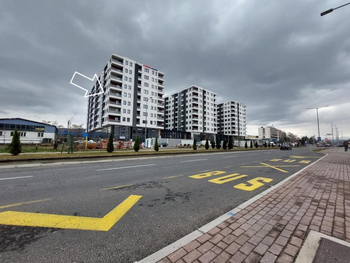 Box Apartment سكوبجي المظهر الخارجي الصورة