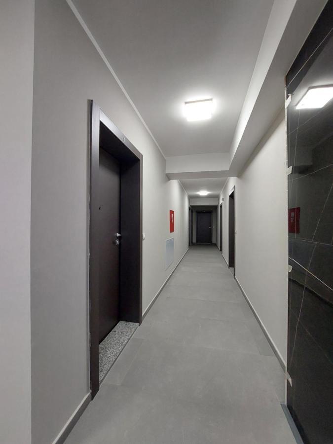 Box Apartment سكوبجي المظهر الخارجي الصورة