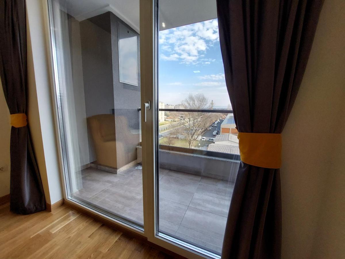 Box Apartment سكوبجي المظهر الخارجي الصورة
